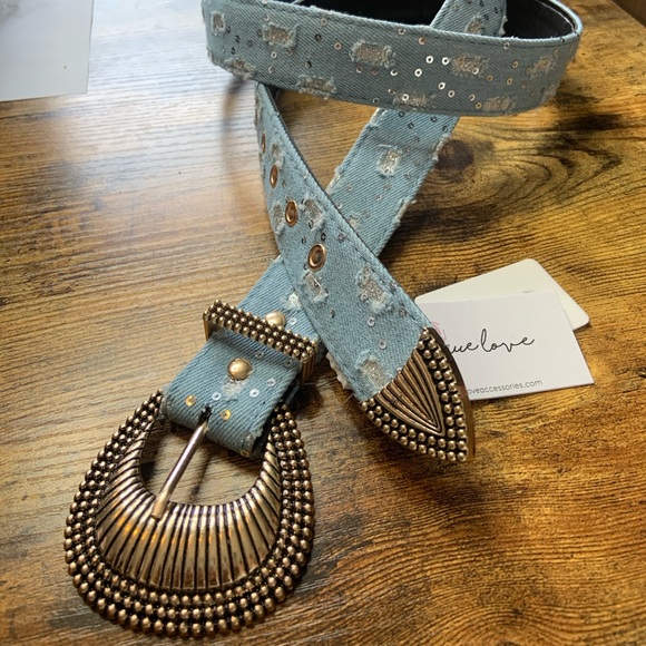 NWT DENIM ‘TRUE LOVE’ BELT!! - Picture 3 of 7